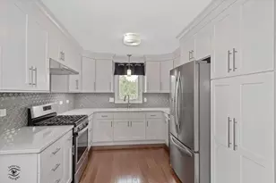 15102 Sunset Ridge Dr, Orland Park, IL 60462 - Photo 9