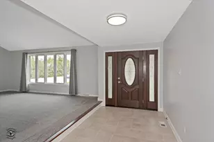 15102 Sunset Ridge Dr, Orland Park, IL 60462 - Photo 3