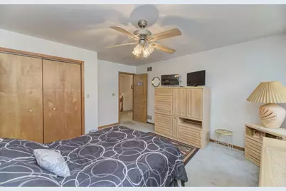 768 George Street, Bensenville, IL 60106 - Photo 19