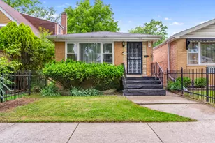 9042 S Ellis Ave, Chicago, IL 60619 - Photo 1
