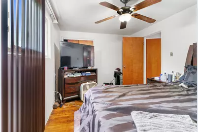 9042 S Ellis Avenue, Chicago, IL 60619 - Photo 11