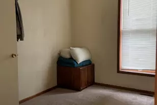 903 Logan Ave, Elgin, IL 60120 - Photo 5