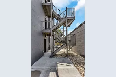 4906 S Saint Lawrence Avenue, Chicago, IL 60615 - Photo 13