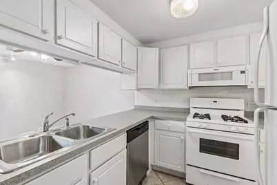 15 Cour Deauville, Palos Hills, IL 60465 - Photo 11