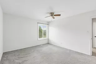 15 Cour Deauville, Palos Hills, IL 60465 - Photo 25