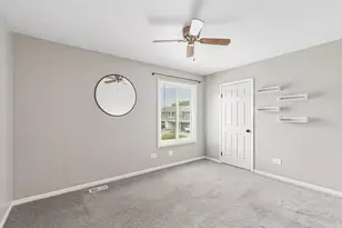 15 Cour Deauville, Palos Hills, IL 60465 - Photo 21