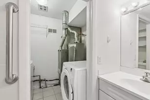 15 Cour Deauville, Palos Hills, IL 60465 - Photo 19