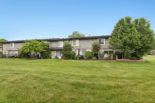15 Cour Deauville, Palos Hills, IL 60465 - Photo 31