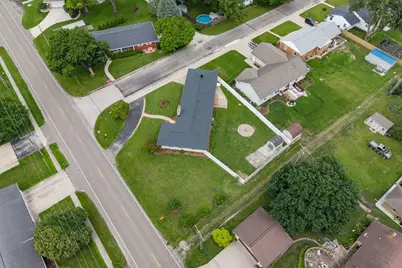 211 W Willow Street, Fairbury, IL 61739 - Photo 45