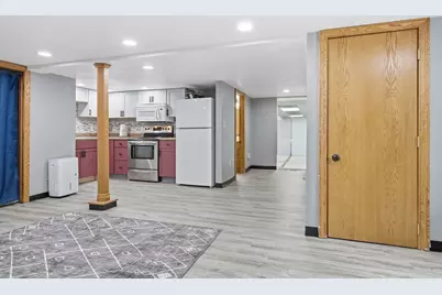 211 W Willow Street, Fairbury, IL 61739 - Photo 23