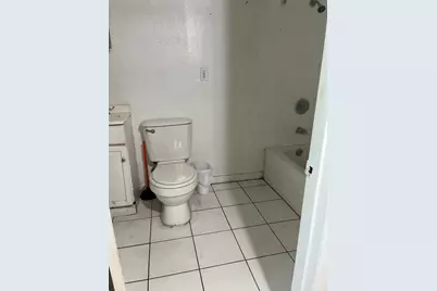 7225 S Princeton Avenue, Chicago, IL 60621 - Photo 25