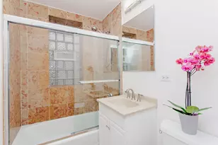 5402 N Kenmore Ave, Chicago, IL 60640 - Photo 9