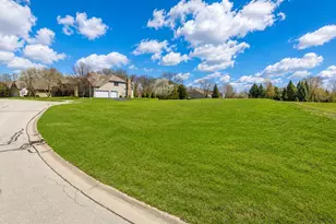 699 Greenfield Rd, Sugar Grove, IL 60554 - Photo 1