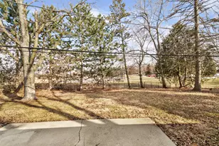 1339 Heather Rd, Homewood, IL 60430 - Photo 27