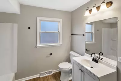 1339 Heather Road, Homewood, IL 60430 - Photo 15