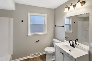 1339 Heather Rd, Homewood, IL 60430 - Photo 15