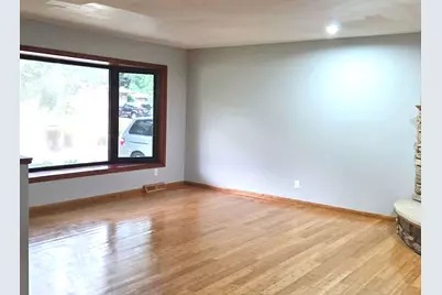 3020 Southbridge Road, Rockford, IL 61114 - Photo 3