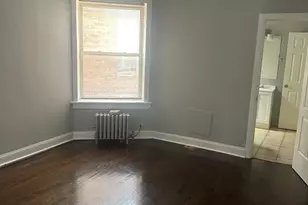 7840 S Constance Ave, Chicago, IL 60649 - Photo 3