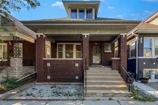 2647 W 69th St, Chicago, IL 60629 - Photo 3