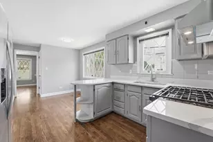 5515 S Oakley Ave, Chicago, IL 60636 - Photo 7