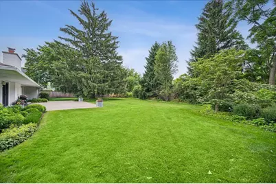 920 Pine Tree Lane, Winnetka, IL 60093 - Photo 45