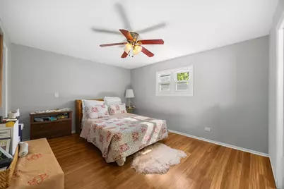 307 Terry Lane, Bloomingdale, IL 60108 - Photo 9
