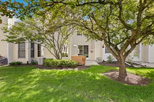 559 Bradbury Ln, Geneva, IL 60134 - Photo 21