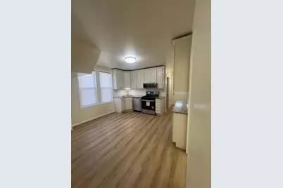 143 N Butrick Street, Waukegan, IL 60085 - Photo 5
