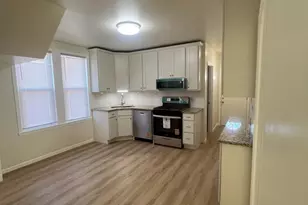 143 N Butrick St, Waukegan, IL 60085 - Photo 5