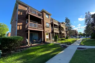 14810 S Kilpatrick Ave, Midlothian, IL 60445 - Photo 5