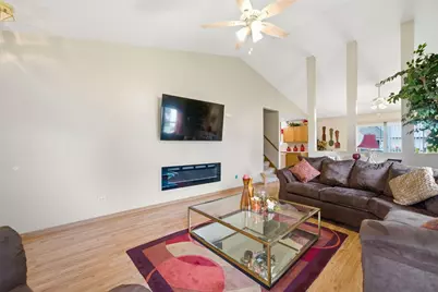 1611 Lake Pointe Court, Plainfield, IL 60586 - Photo 3