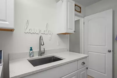4017 N Walnut Avenue, Arlington Heights, IL 60004 - Photo 17