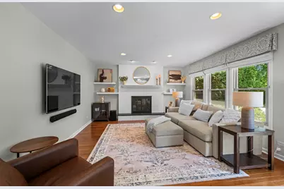 4017 N Walnut Avenue, Arlington Heights, IL 60004 - Photo 5