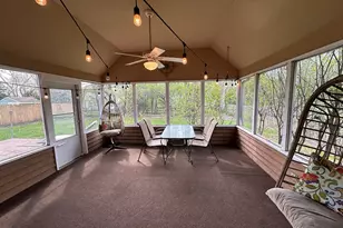 1914 Howard St, Wheaton, IL 60187 - Photo 27