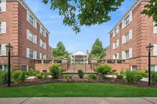 2246 Sherman Ave, Evanston, IL 60201 - Photo 1