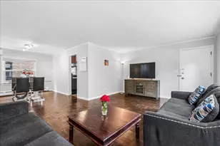 2246 Sherman Ave, Evanston, IL 60201 - Photo 5
