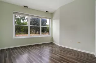 4754 N Dover St, Chicago, IL 60640 - Photo 9