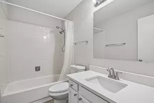 1275 E Baldwin Ln, Palatine, IL 60074 - Photo 15