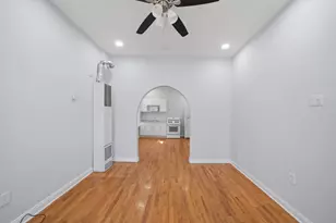 2125 W 18th Pl, Chicago, IL 60608 - Photo 3