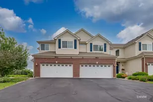 9810 Cummings St, Huntley, IL 60142 - Photo 3