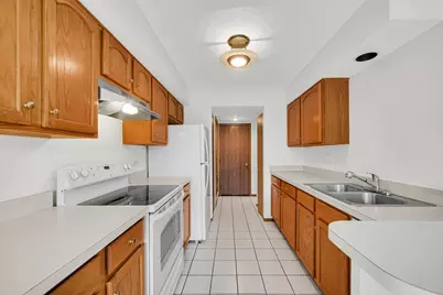 1040 N Knollwood Drive, Palatine, IL 60067 - Photo 7