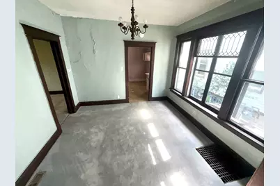 202 E Webster Street, Joliet, IL 60432 - Photo 5