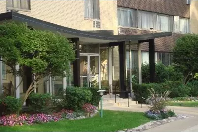 6300 N Sheridan Road #203, Chicago, IL 60660 - Photo 1