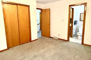 551 S Poplar Ave, Elmhurst, IL 60126 - Photo 15