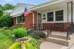 551 S Poplar Ave, Elmhurst, IL 60126 - Photo 3
