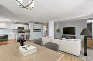 345 N Canal St, Chicago, IL 60606 - Photo 5