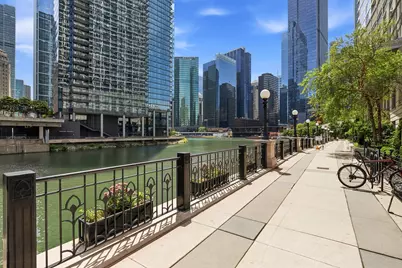 345 N Canal Street #1204, Chicago, IL 60606 - Photo 19