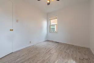 10933 S Avenue H, Chicago, IL 60617 - Photo 9