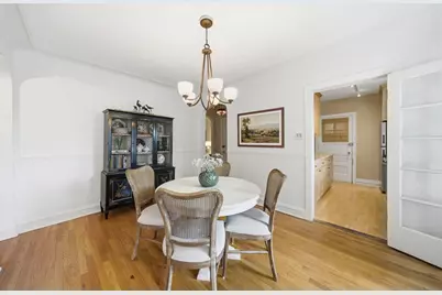 6751 N Artesian Avenue #1C, Chicago, IL 60645 - Photo 7