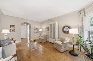 6751 N Artesian Ave, Chicago, IL 60645 - Photo 5
